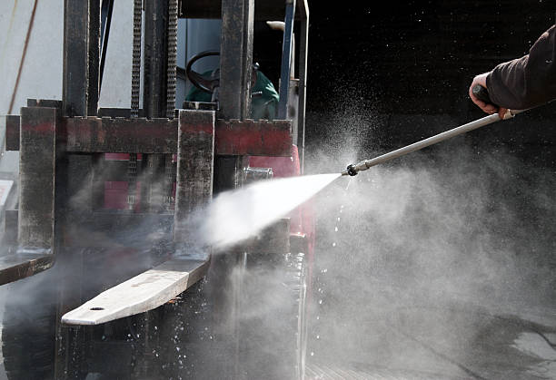 Best Roof Washing  in Blue Jay, OH
